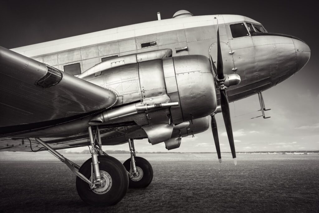 Sideview,Of,An,Historical,Aircraft